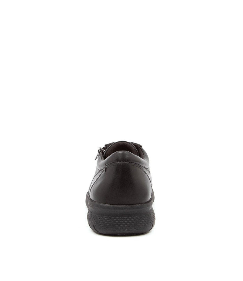 Sneaker LuxuryStride V24