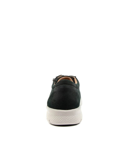 Sneaker LuxuryStride V22